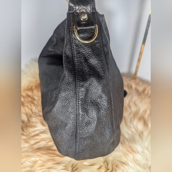 Gucci G Wave Medium Shoulder Bag in Black Pebbled Leather /Prie Firm** - Picture 8 of 13